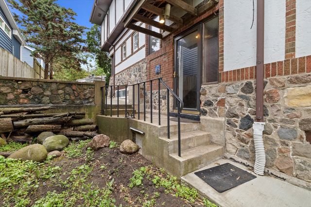 25837 W Oak Lane, Ingleside, IL 60041