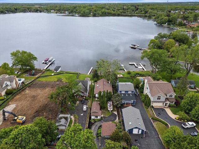 25837 W Oak Lane, Ingleside, IL 60041
