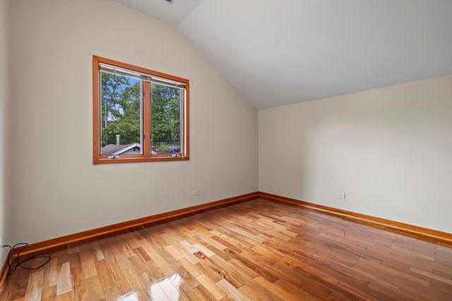 25837 W Oak Lane, Ingleside, IL 60041