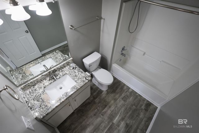 1517 Regency Road 125, Gulf Shores, AL 36542