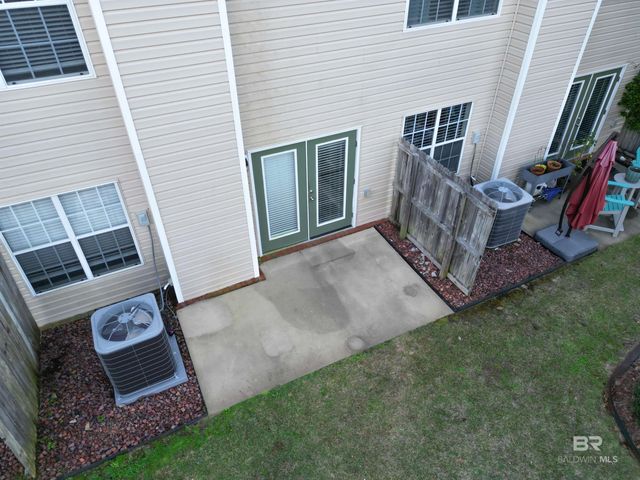 1517 Regency Road 125, Gulf Shores, AL 36542