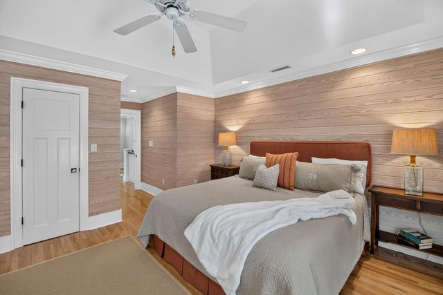 109 Shipwright Street, Charleston, SC 29492