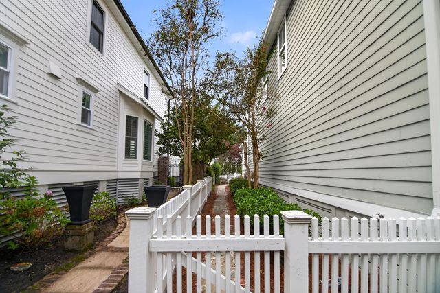 109 Shipwright Street, Charleston, SC 29492