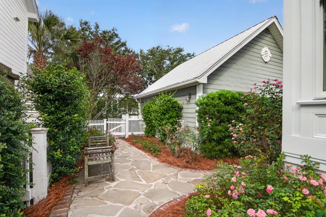 109 Shipwright Street, Charleston, SC 29492