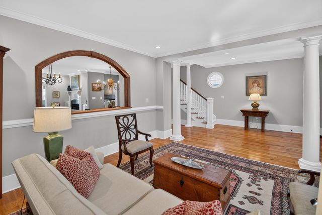 109 Shipwright Street, Charleston, SC 29492