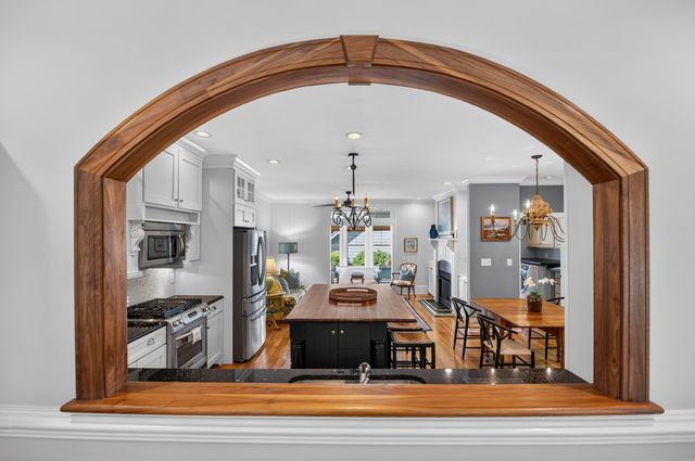 109 Shipwright Street, Charleston, SC 29492