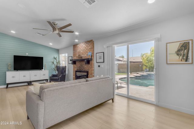 2207 S CHERRY --, Mesa, AZ 85210