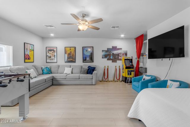 2207 S CHERRY --, Mesa, AZ 85210