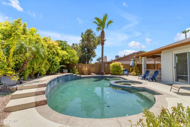 2207 S CHERRY --, Mesa, AZ 85210