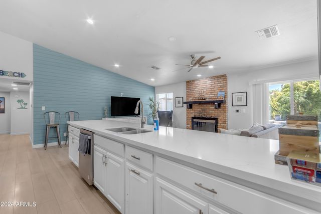 2207 S CHERRY --, Mesa, AZ 85210