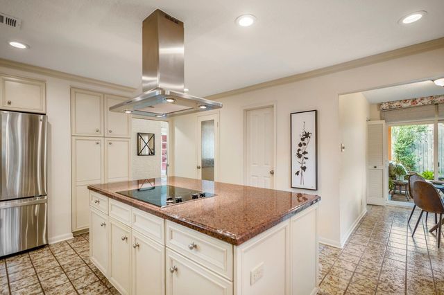 1306 Riverview Court, Houston, TX 77077