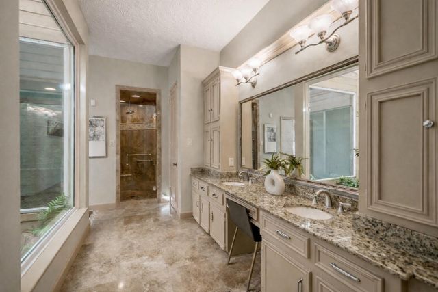 1306 Riverview Court, Houston, TX 77077