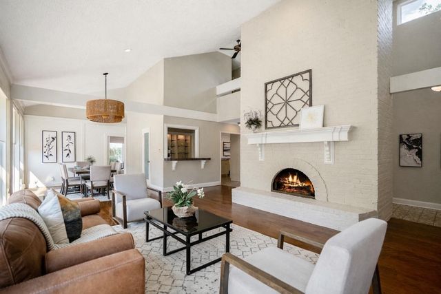 1306 Riverview Court, Houston, TX 77077