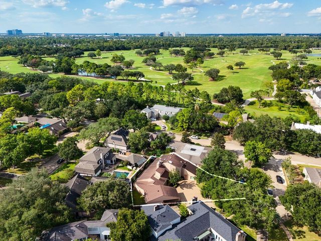 1306 Riverview Court, Houston, TX 77077