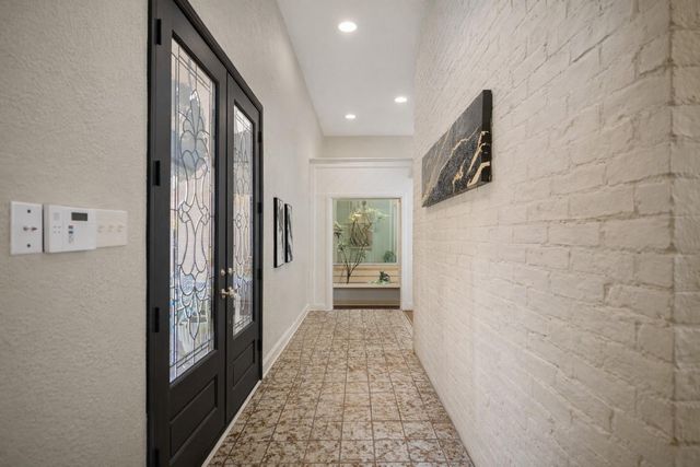 1306 Riverview Court, Houston, TX 77077