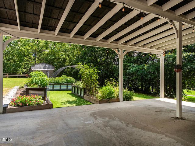 2048 Neese Road, Graham, NC 27253