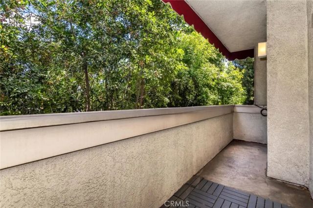 14050 Magnolia Boulevard 201, Sherman Oaks, CA 91423