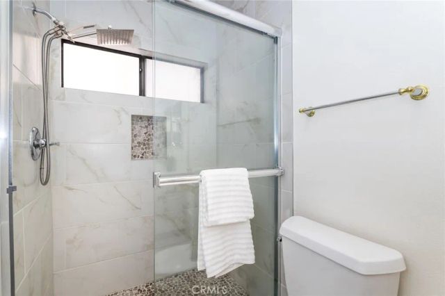 14050 Magnolia Boulevard 201, Sherman Oaks, CA 91423