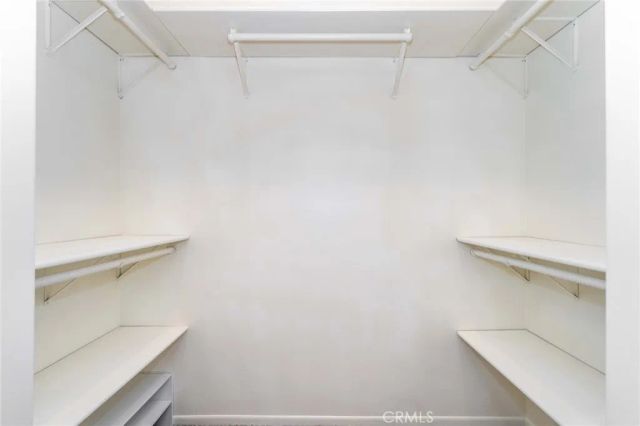 14050 Magnolia Boulevard 201, Sherman Oaks, CA 91423