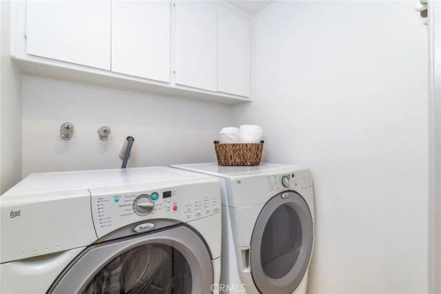14050 Magnolia Boulevard 201, Sherman Oaks, CA 91423