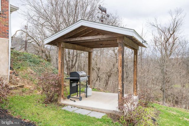 724 E CURTIN ST, Bellefonte, PA 16823