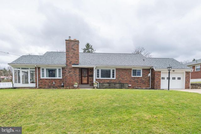 724 E CURTIN ST, Bellefonte, PA 16823