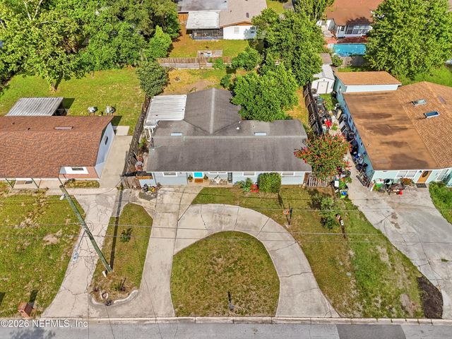 2842 DAFFODIL Circle W, Jacksonville, FL 32246