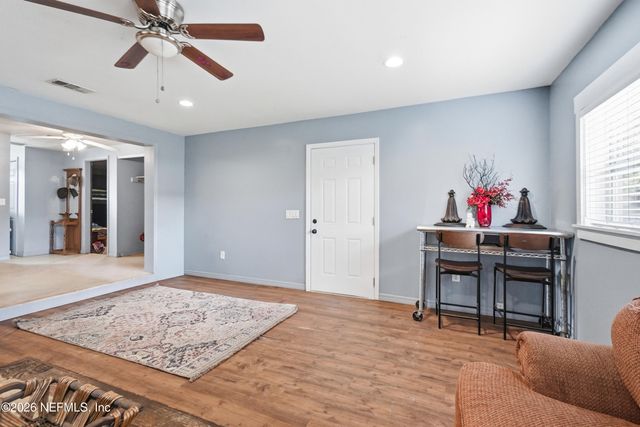 2842 DAFFODIL Circle W, Jacksonville, FL 32246
