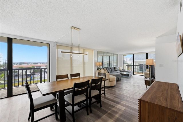 400 ISLAND WAY 312, Clearwater Beach, FL 33767