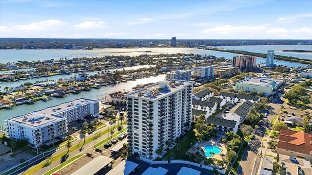 400 ISLAND WAY 312, Clearwater Beach, FL 33767