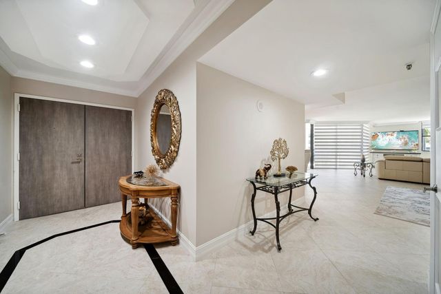 1155 Hillsboro Mile 401, Hillsboro Beach, FL 33062