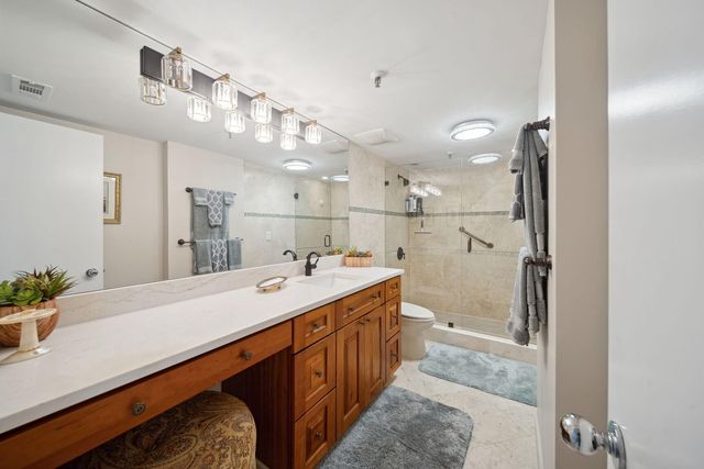1155 Hillsboro Mile 401, Hillsboro Beach, FL 33062