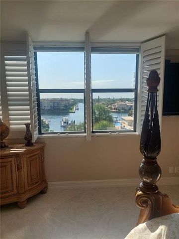 1155 Hillsboro Mile 401, Hillsboro Beach, FL 33062