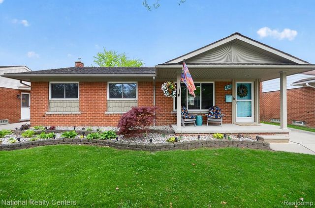330 N Chocolay Avenue, Clawson, MI 48017