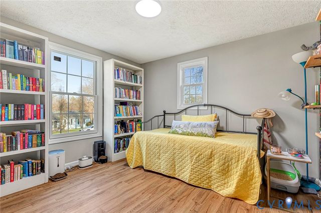 16004 Gary Ave, Chester, VA 23831