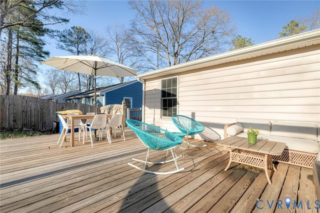 16004 Gary Ave, Chester, VA 23831