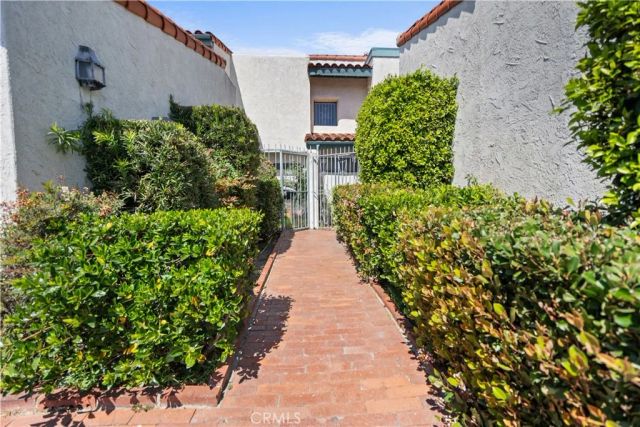 9024 Willis, Panorama City, CA 91402