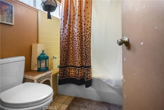 9024 Willis, Panorama City, CA 91402