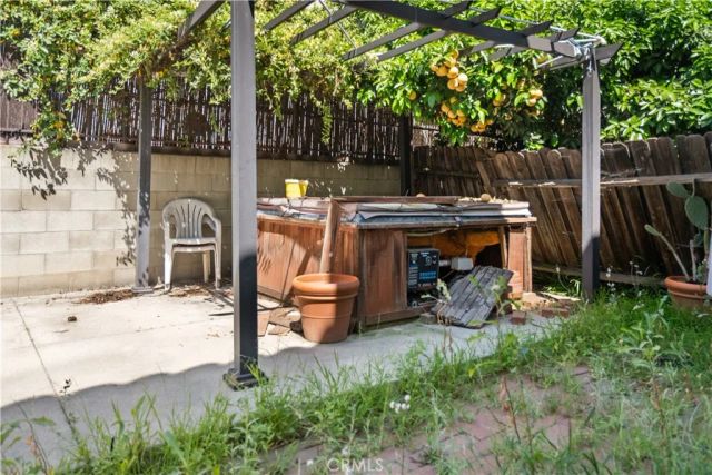 9024 Willis, Panorama City, CA 91402