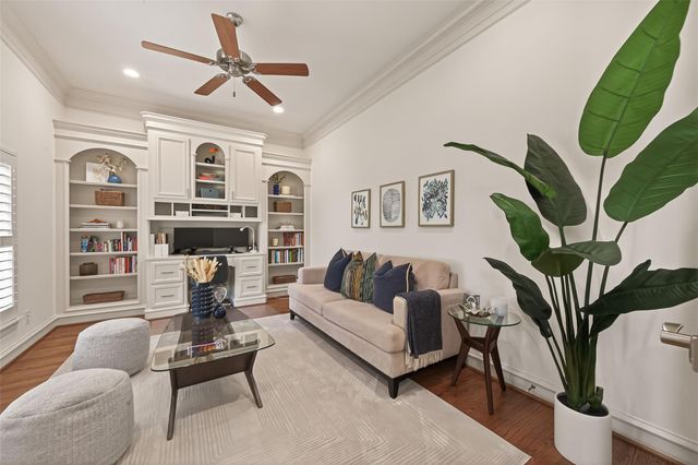 4019 Whitman Street, Houston, TX 77027