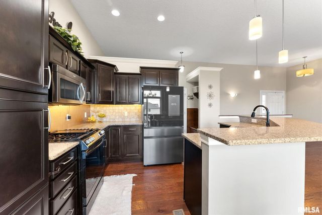 4390 Tranquility Trail, Bettendorf, IA 52722