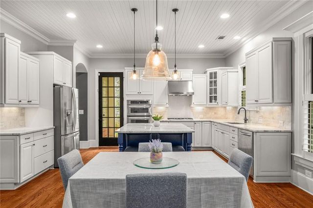 201 Hunley Court, Alpharetta, GA 30005