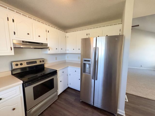 1690 Sparkleberry Dr, Clarksville, TN 37042