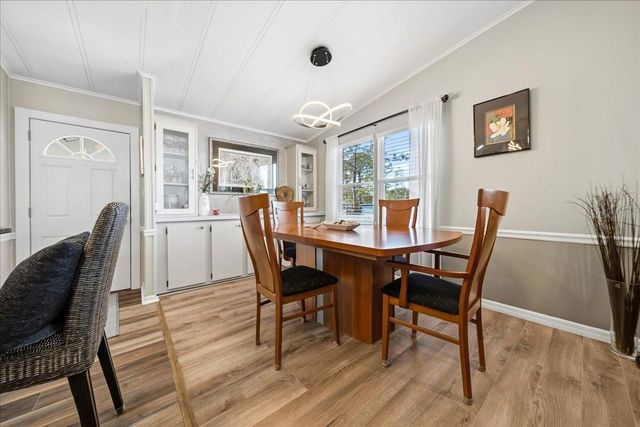 1003 MATTHEW AVENUE, Lady Lake, FL 32159