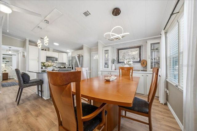 1003 MATTHEW AVENUE, Lady Lake, FL 32159