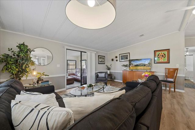 1003 MATTHEW AVENUE, Lady Lake, FL 32159