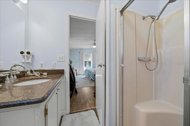 1003 MATTHEW AVENUE, Lady Lake, FL 32159