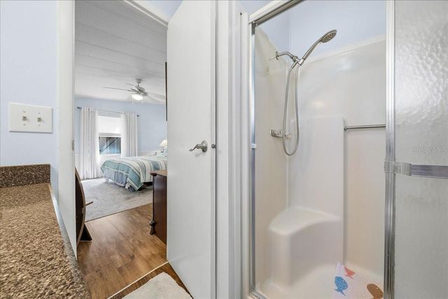 1003 MATTHEW AVENUE, Lady Lake, FL 32159