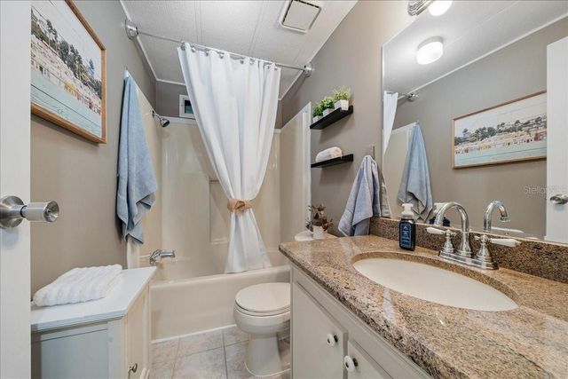 1003 MATTHEW AVENUE, Lady Lake, FL 32159