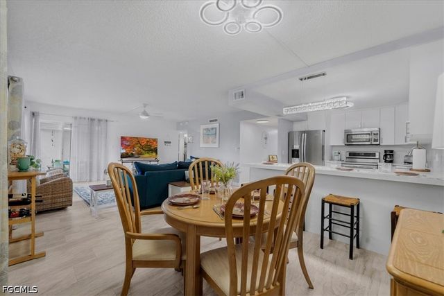 108 SE 47th ST 102, Cape Coral, FL 33904